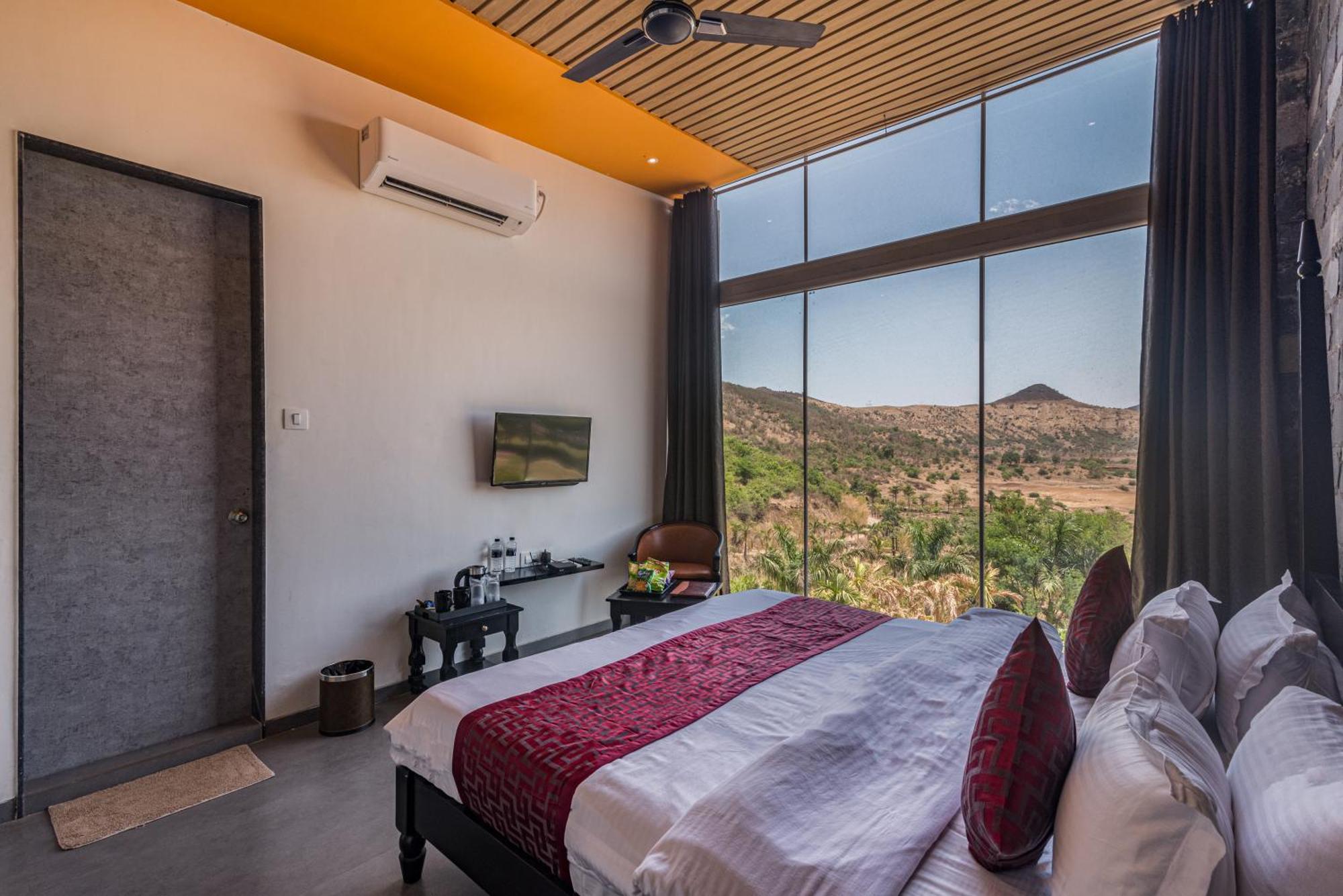 Wabi Sabi Resort, Igatpuri Ngoại thất bức ảnh