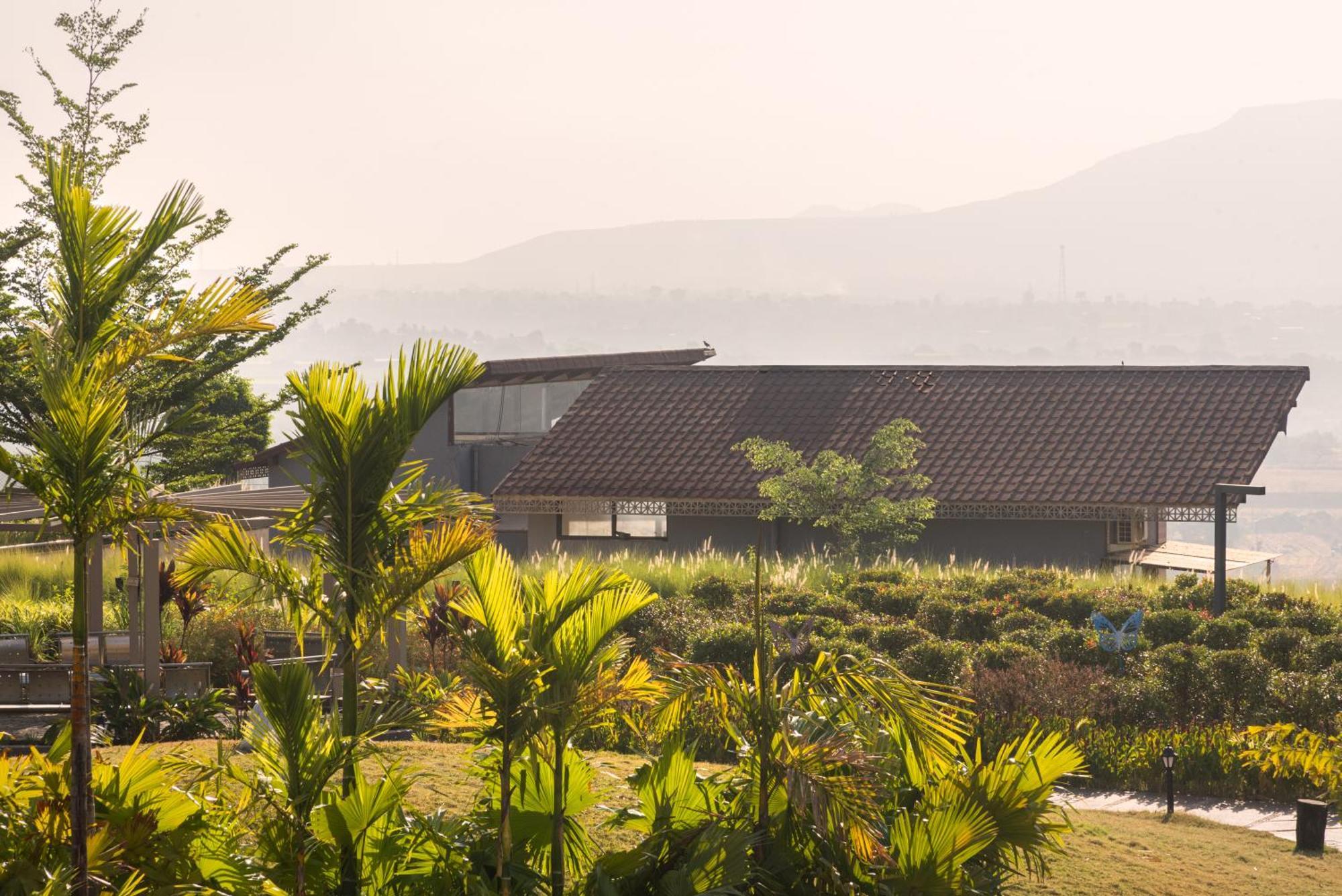 Wabi Sabi Resort, Igatpuri Ngoại thất bức ảnh