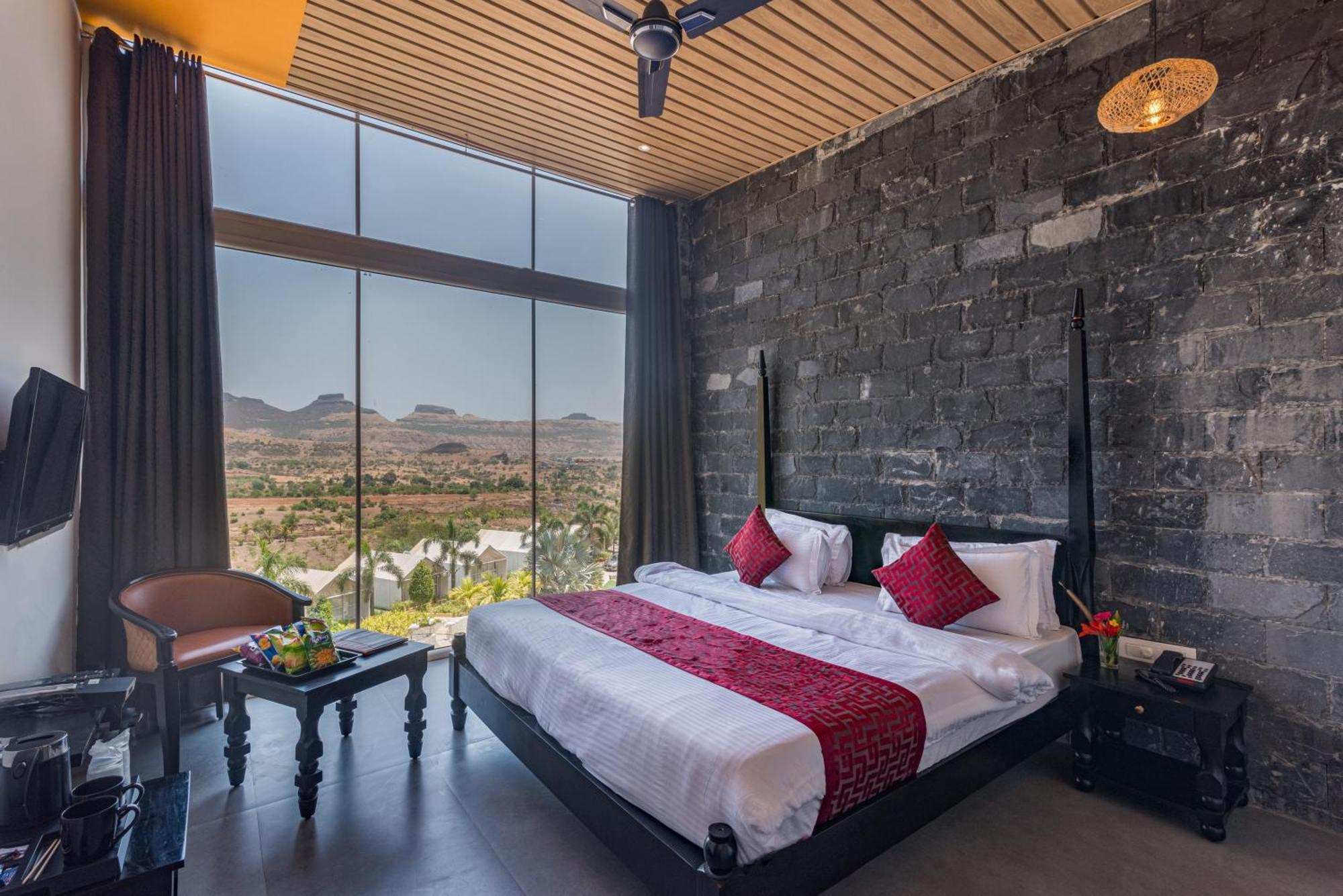 Wabi Sabi Resort, Igatpuri Ngoại thất bức ảnh